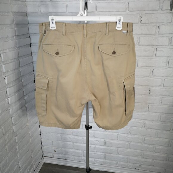 Levi Strauss & Co. Men's Size 36 Zipper & Button Closure Cargo Shorts - Picture 2 of 16